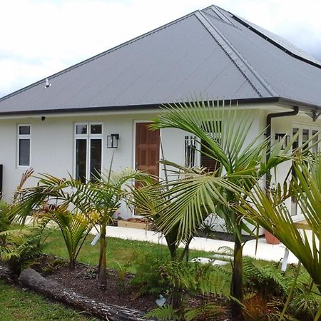 Pulau Weh Hotel Matakana Exterior photo