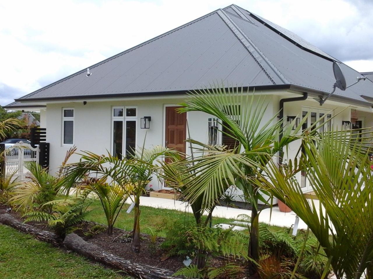 Pulau Weh Hotel Matakana Exterior photo